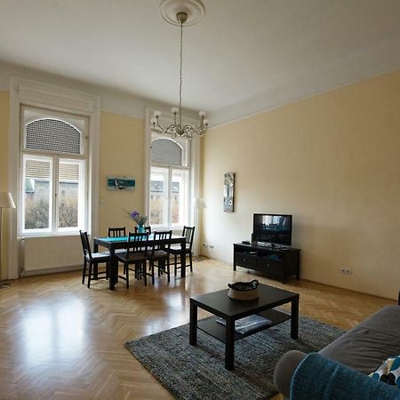 Klauzal Ter 9 Lejlighed Budapest Eksteriør billede